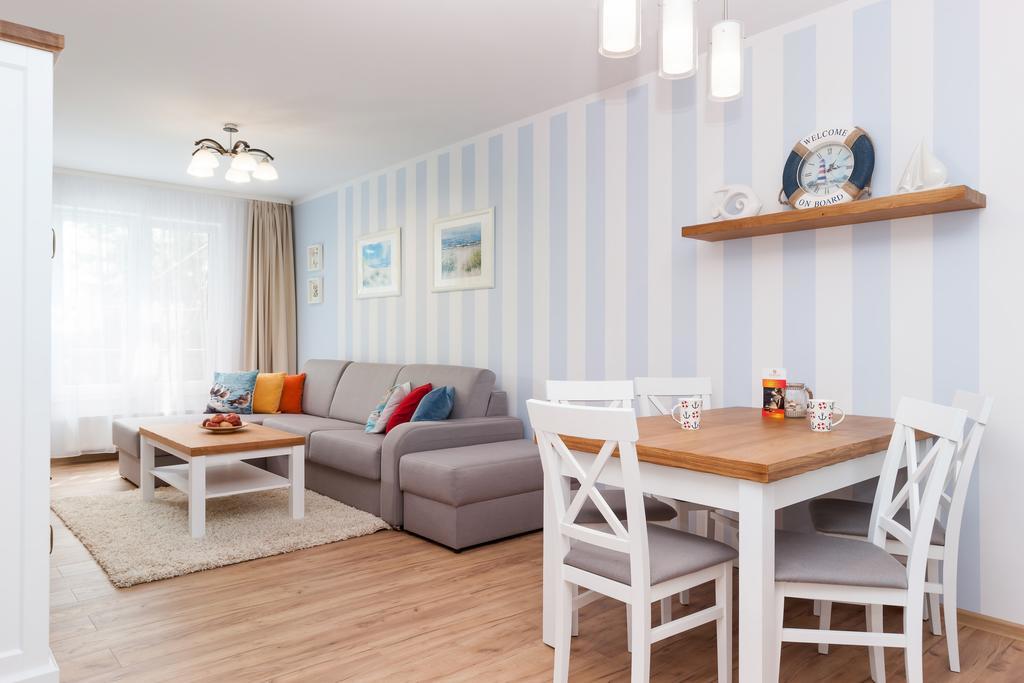 Jantar Apartamenty Exclusive Polanki Park Spa 코워브제크 외부 사진